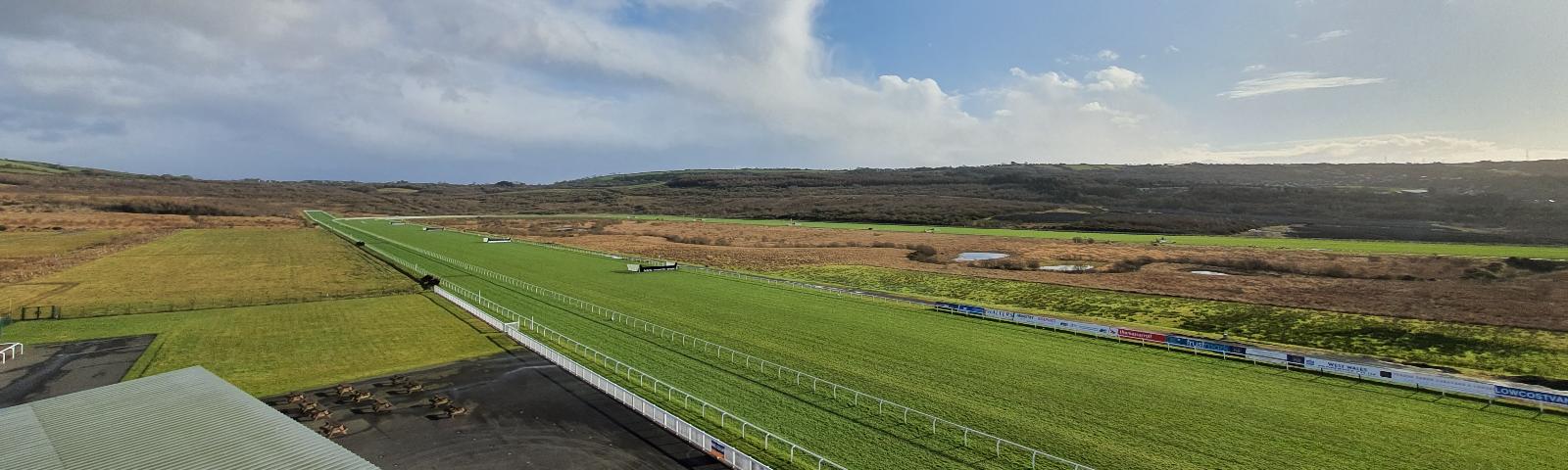 Picture of Ffos Las Racecourse in the sun